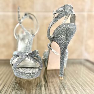 Dazzling 6 inch Heels